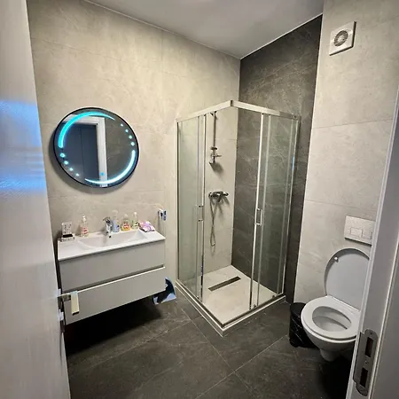 Garsoniera Lux Odei * Bukarest