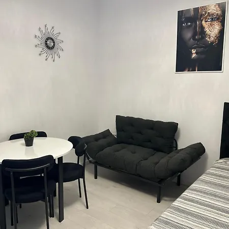 Apartment Garsoniera Odei